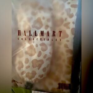 Hallmart Satin Pillow and mask set NWT Animal Print Relaxation Beauty